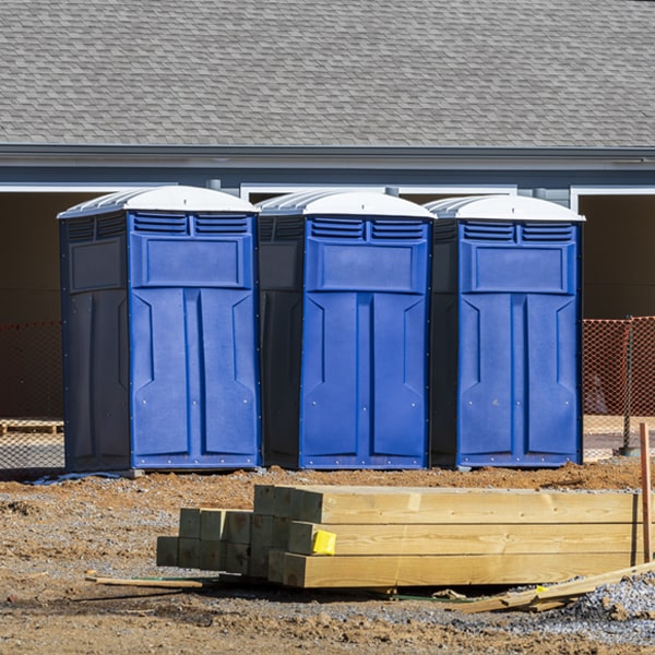 how can i report damages or issues with the portable restrooms during my rental period in Avalon TX